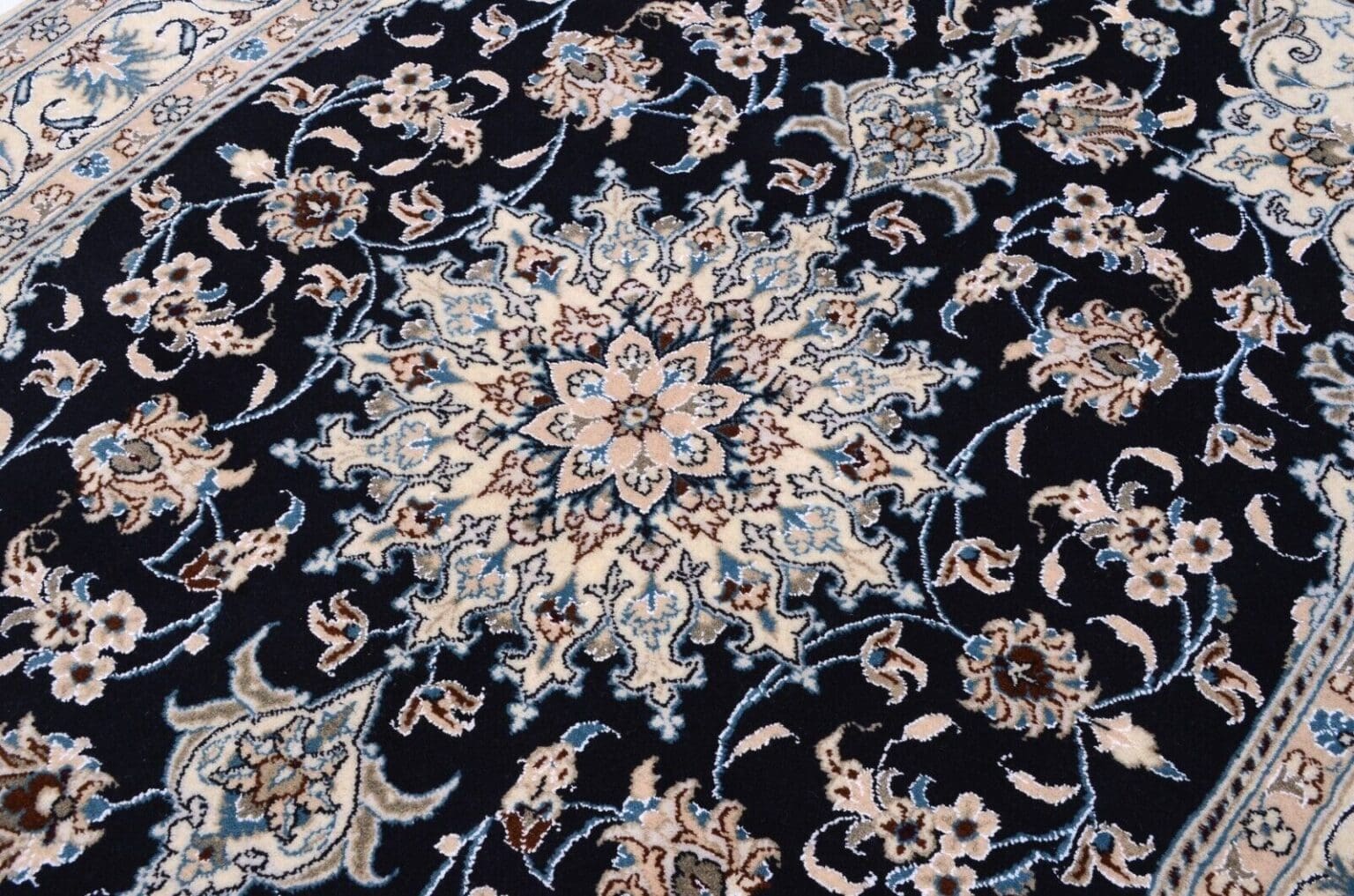 Persian Rug Nain 200 x 150 cm Wool Hand-knotted