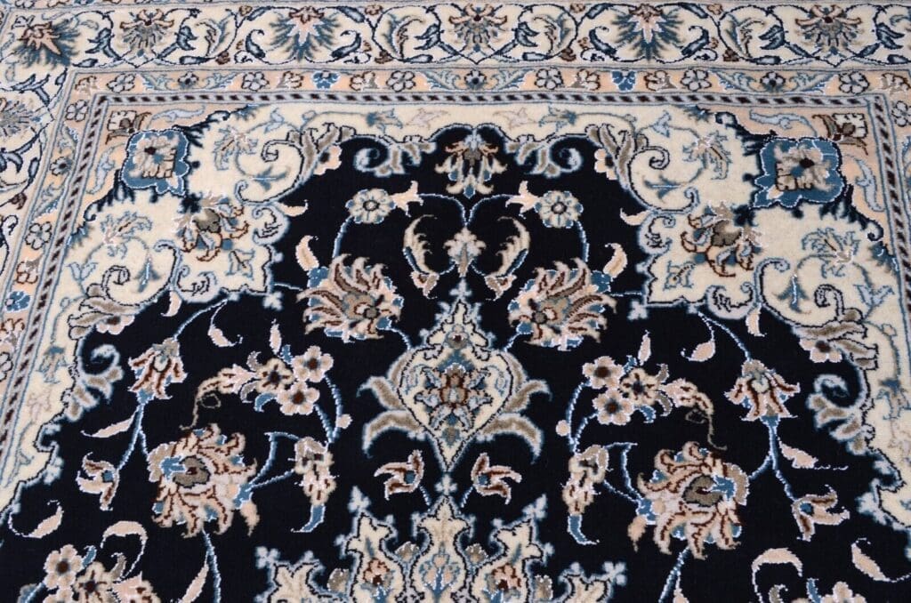 Persian Rug Nain 200 x 150 cm Wool Hand-knotted