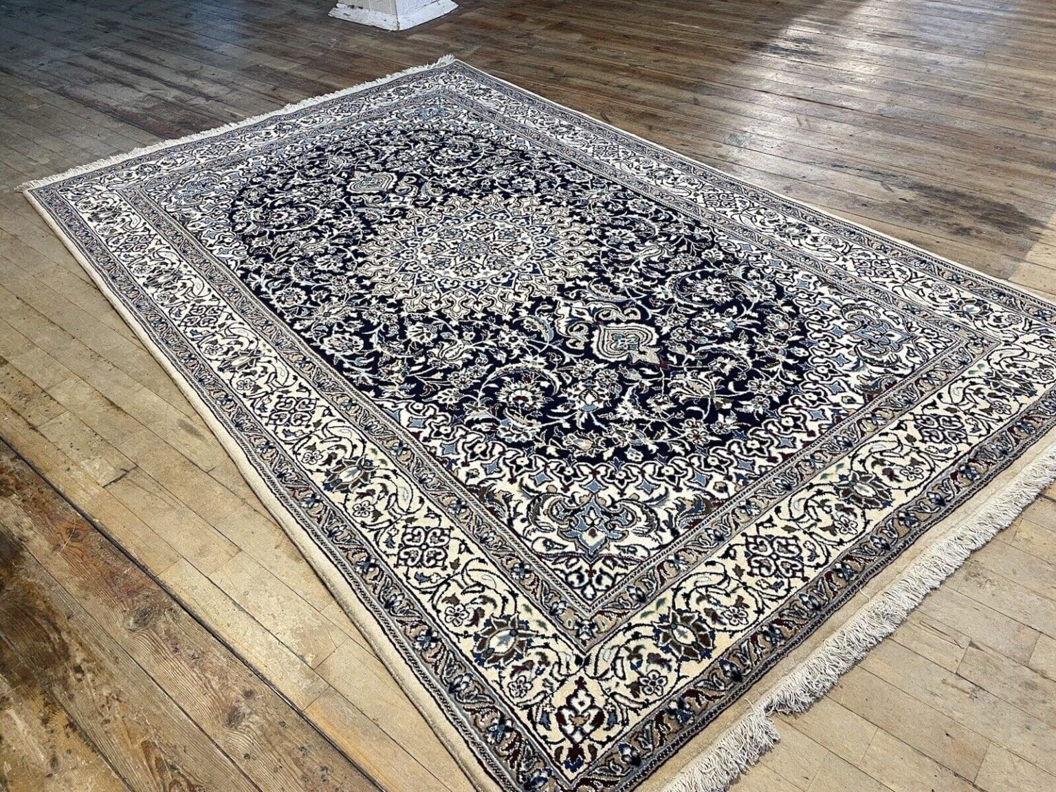 Persian Rug Nain 300x200 cm Wool Hand-knotted