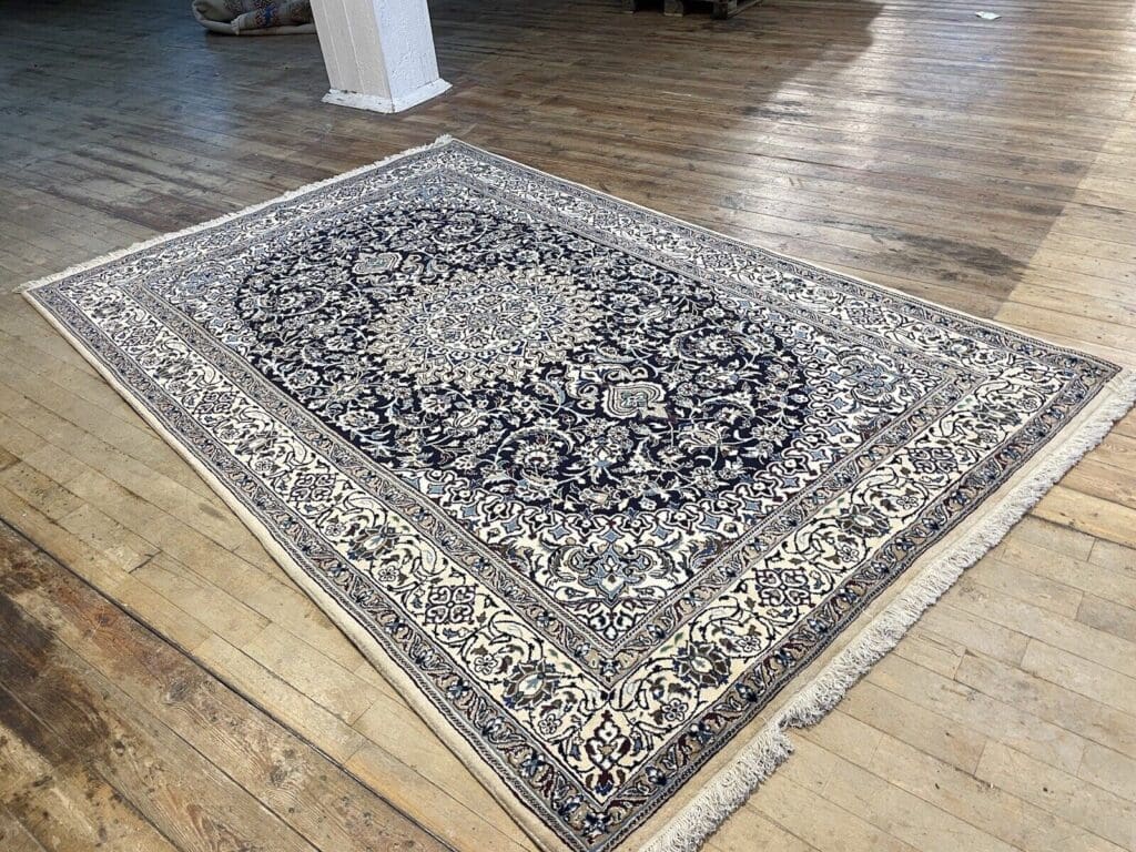 Persian Rug Nain 300x200 cm Wool Hand-knotted
