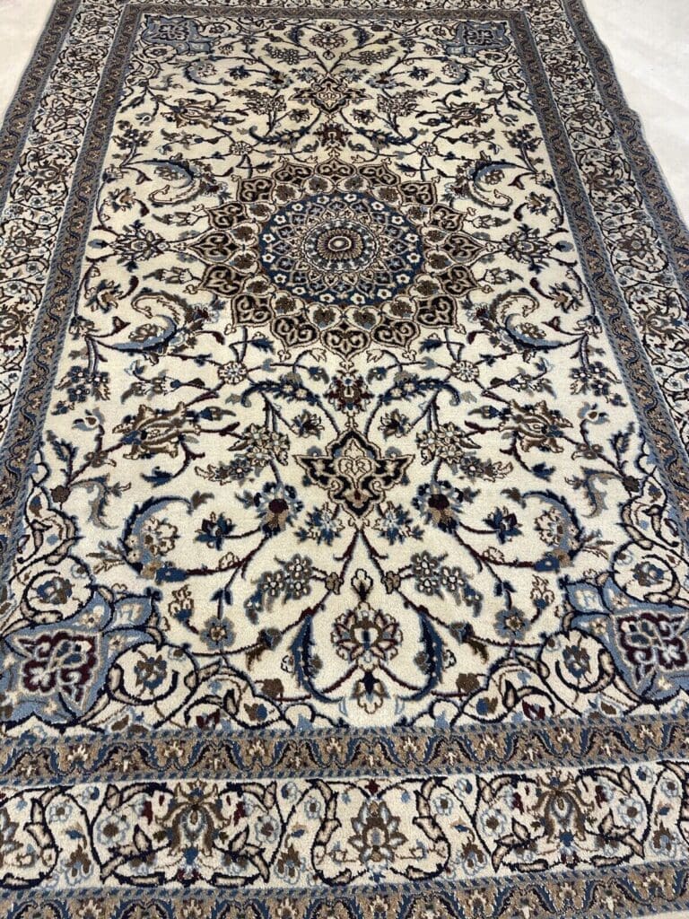 Persian Rug Nain 270x170 cm Wool Hand-knotted