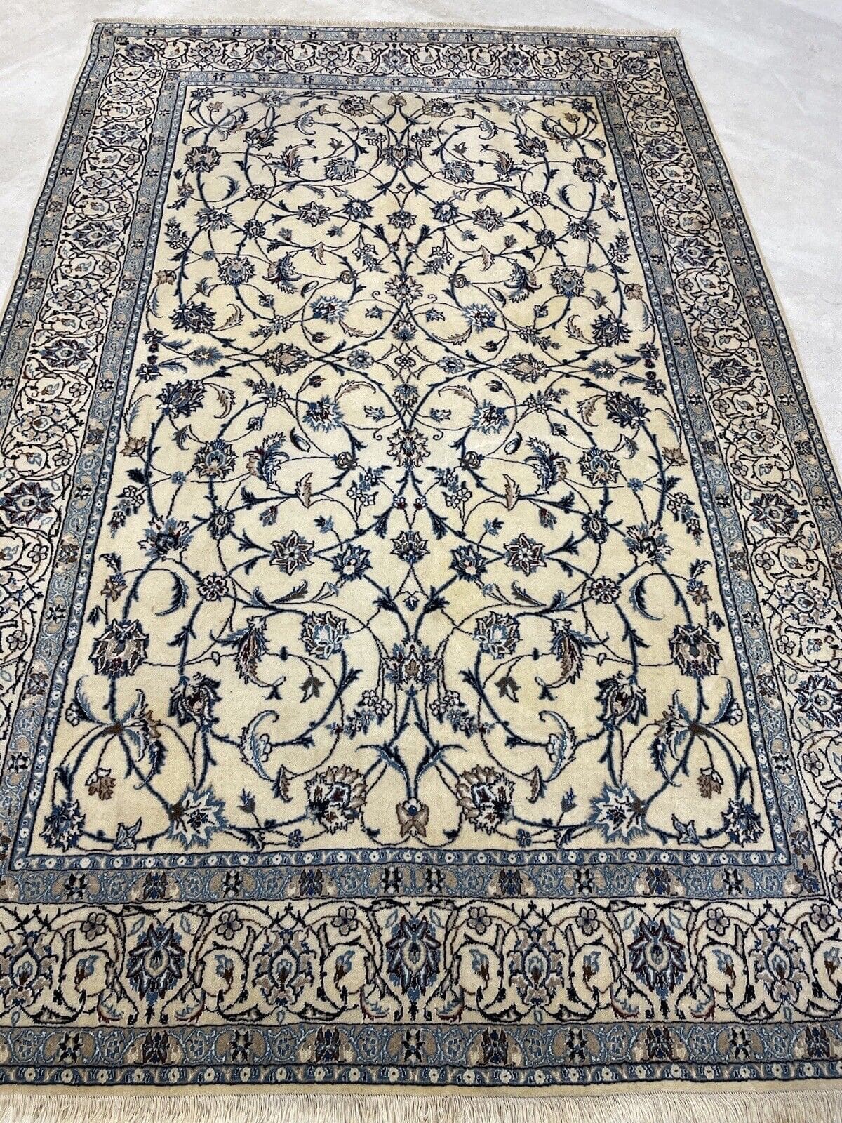 Persian Rug Nain 250x160 cm Wool Hand-knotted (Sold)