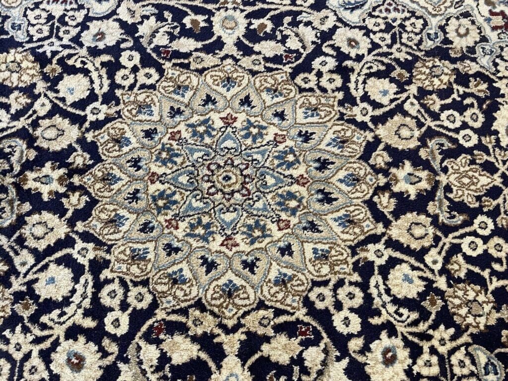 Persian Rug Nain 200x120 cm Wool Hand-knotted