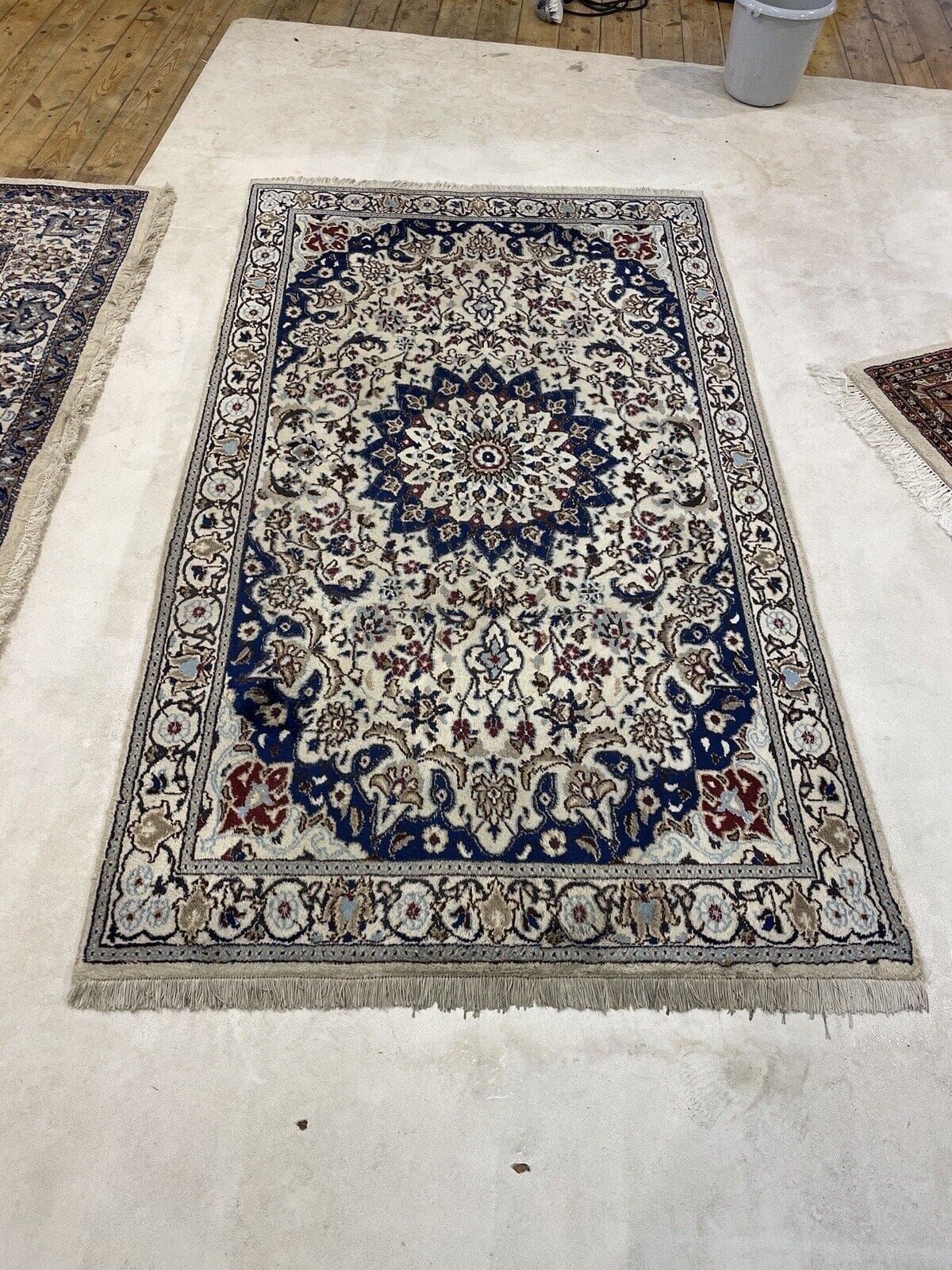 Persian Rug Nain 200x115 cm Wool Hand-knotted