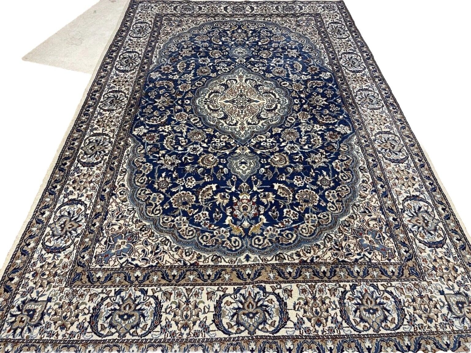 Persian Rug Nain 300x200 cm Wool Hand-knotted
