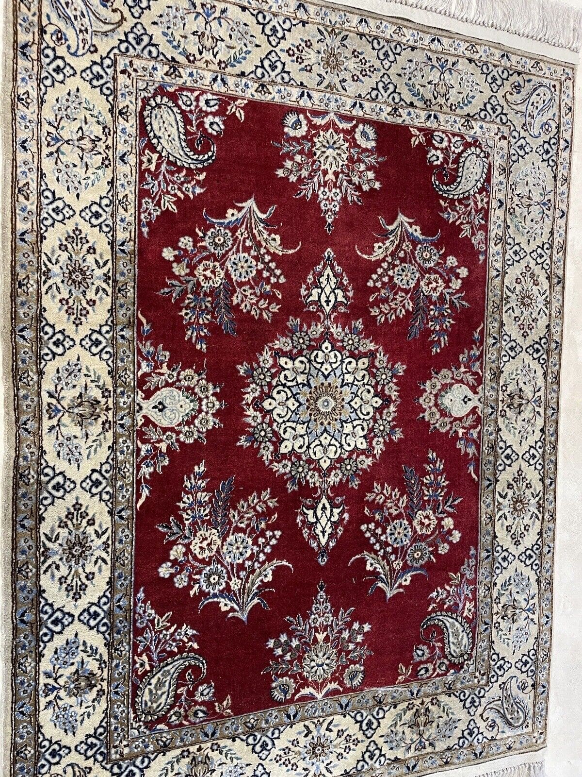 Persian Rug Nain 130 x 96 cm Wool Hand-knotted