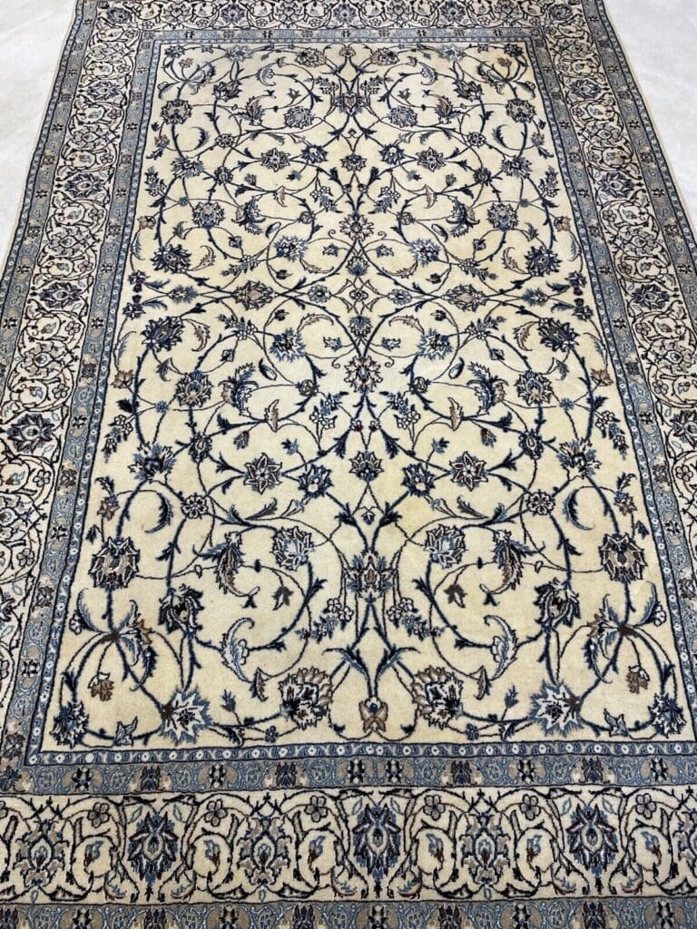 Persian Rug Nain 250x160 cm Wool Hand-knotted (Sold)