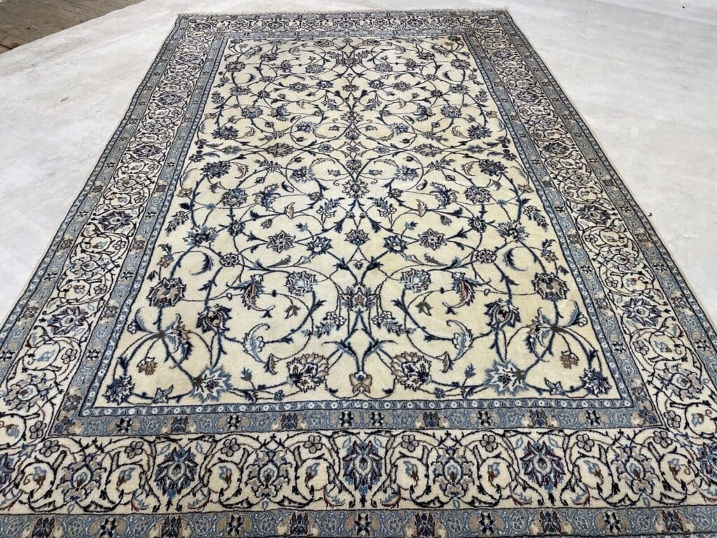 Persian Rug Nain 250x160 cm Wool Hand-knotted (Sold)