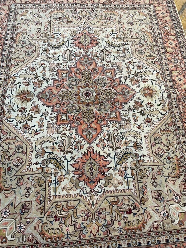 Persian Rug Tabriz 205 x 150 cm Wool Hand-knotted (Sold)
