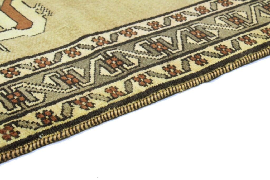 Persian Rug Shiraz 203 x 106 cm Wool Hand-knotted