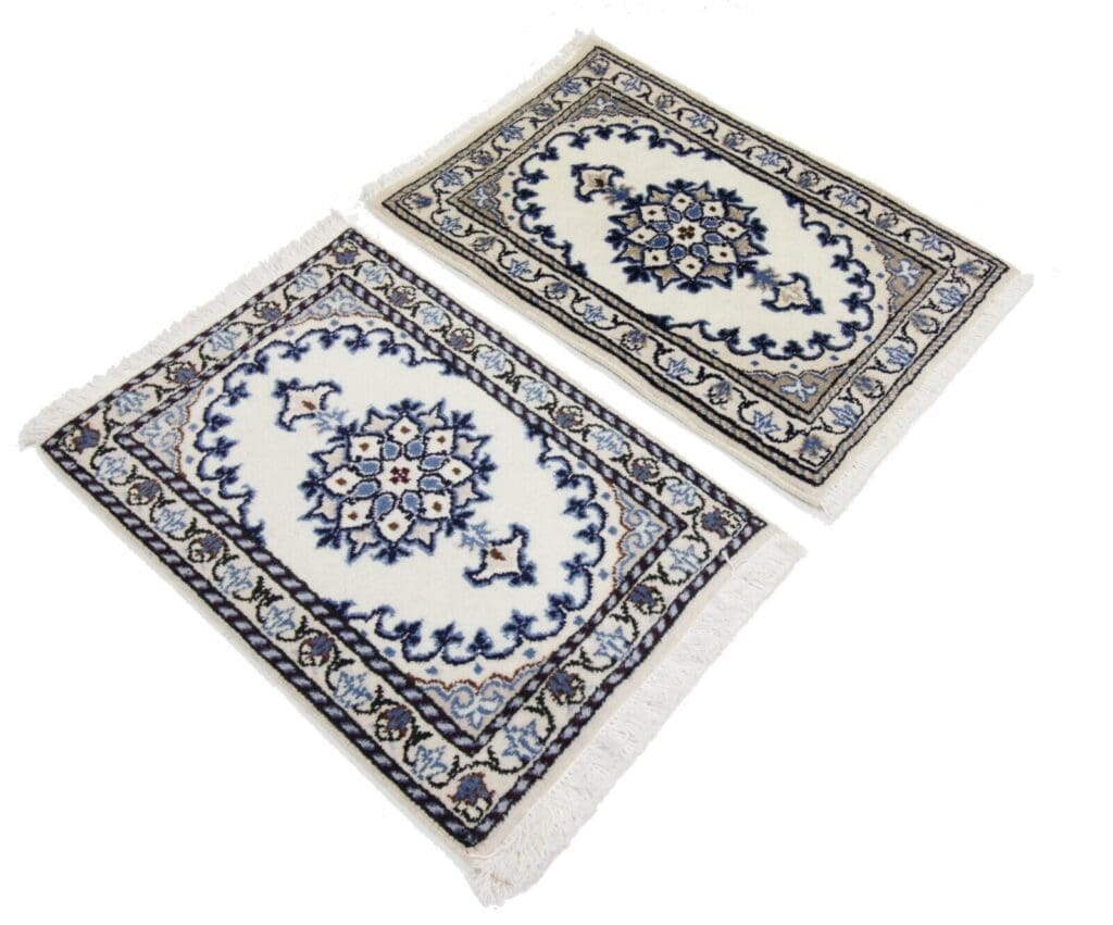 Persian Rug Nain 40 x 60 cm Wool Hand-knotted