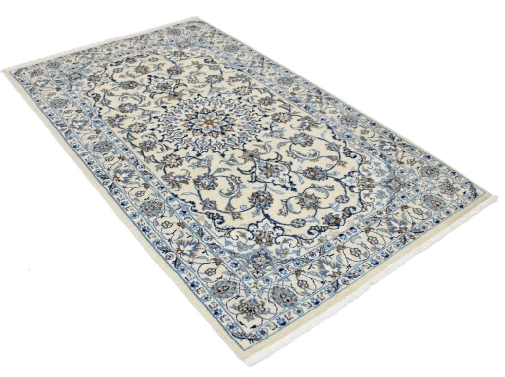 Persian Rug Nain 199 cm x 119 cm Wool Hand-knotted
