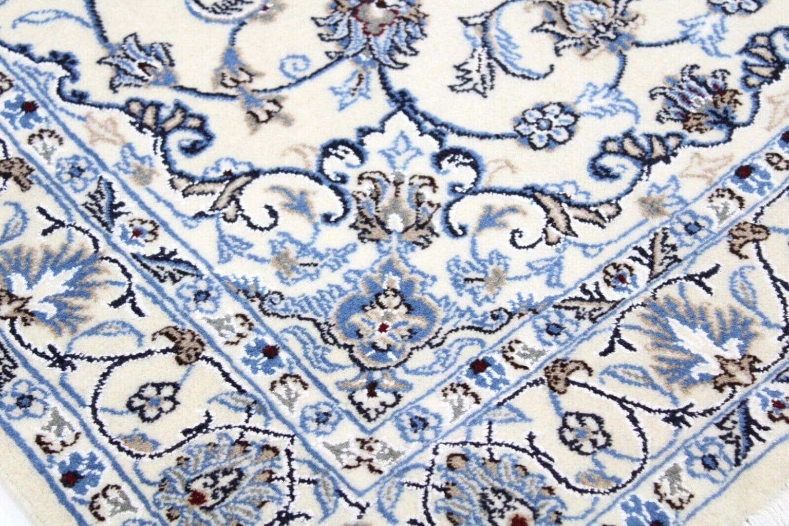 Persian Rug Nain 199 cm x 119 cm Wool Hand-knotted