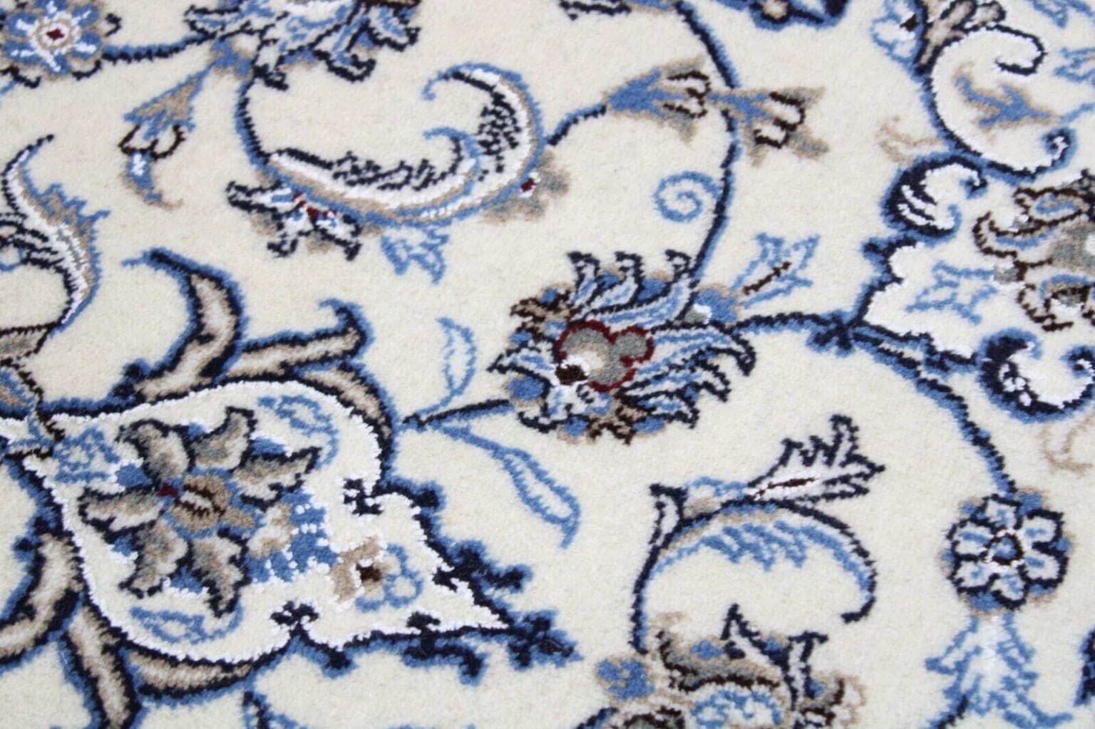 Persian Rug Nain 199 cm x 119 cm Wool Hand-knotted