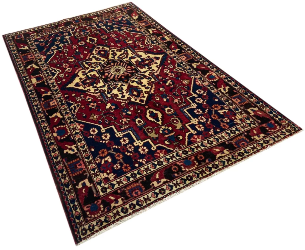 Persian Rug Bakhtiari 245 x 156 cm Wool Hand-knotted