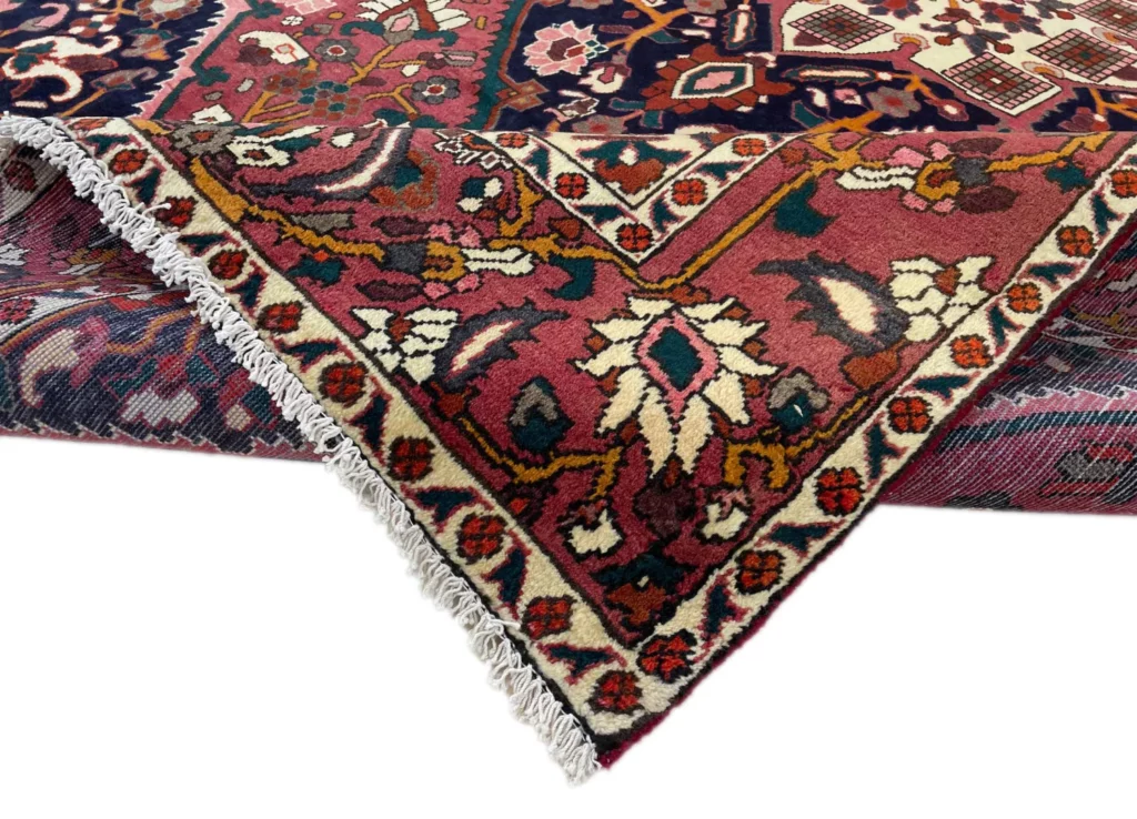 Persian Rug Bakhtiari 295 x 205 cm Wool Hand-knotted