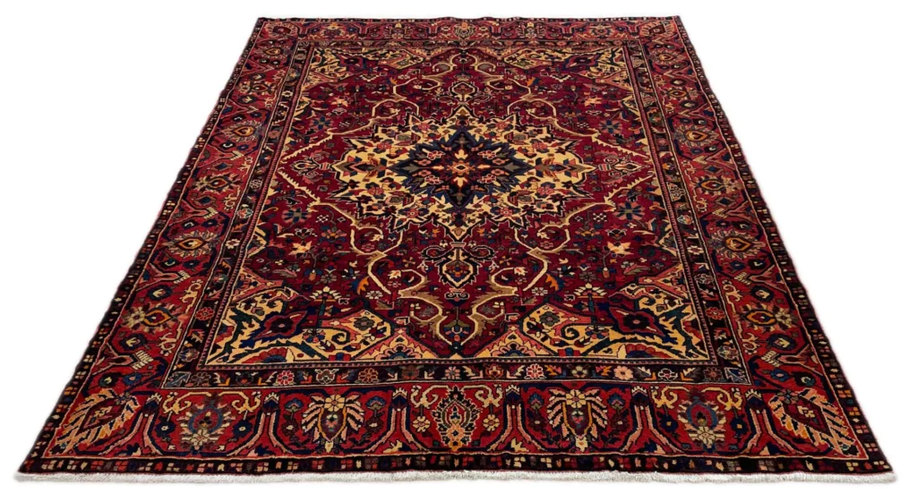 Persian Rug Bakhtiari 303 x 228 cm Wool Hand-knotted