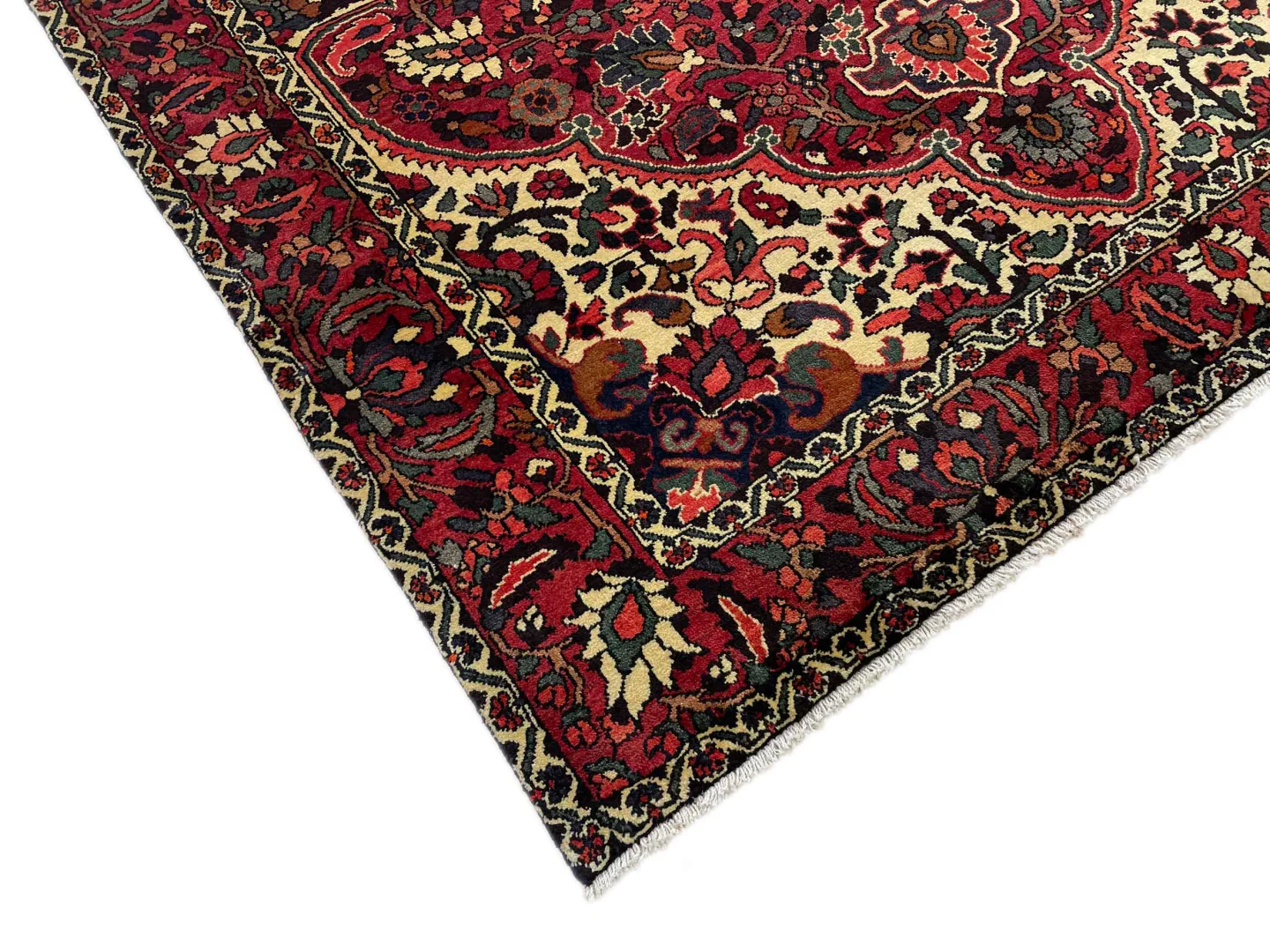 Persian Rug Bakhtiari 310 x 210 cm Wool Hand-knotted