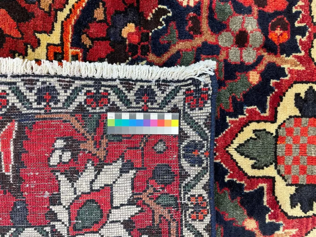 Persian Rug Bakhtiari 310 x 210 cm Wool Hand-knotted