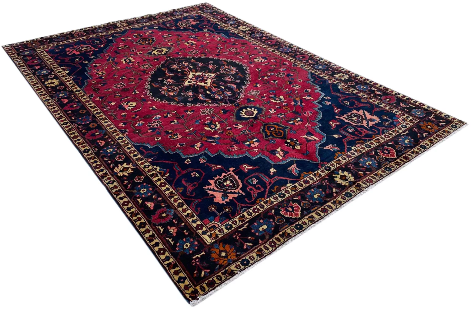 Persian Rug Bakhtiari 313 x 223 cm Wool Hand-knotted