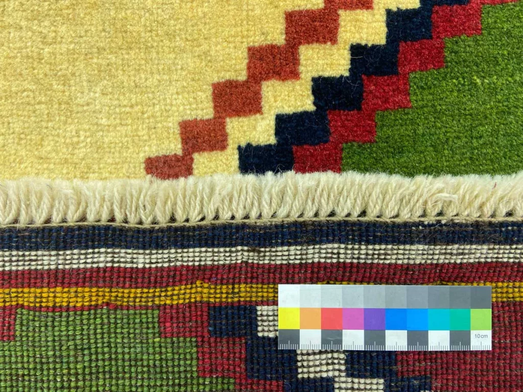 gabbeh-shuli-teppich-137-x-100-cm-knotendichte-90000-180000-m-1-5 Persian Rug Fars 137 x 100 cm Wool Hand-knotted