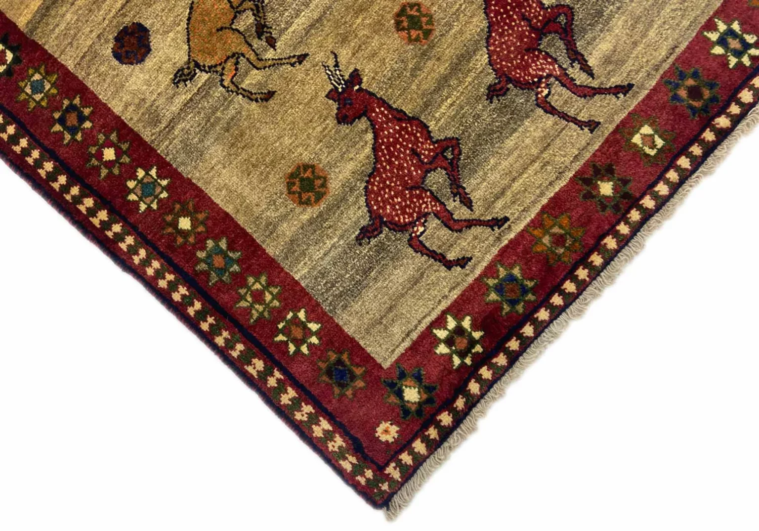 gabbeh-shuli-teppich-187-x-105-cm-ausgefallene-muster-90000-180000-3 Persian Rug Fars 187 x 105 cm Wool Hand-knotted