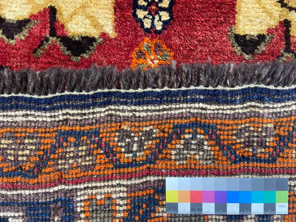 gabbeh-226-x-146-cm-gabbeh-shuli-ausgefallene-muster-auf-glanzvoller-5 Persian Rug Fars 226 x 146 cm Wool Hand-knotted
