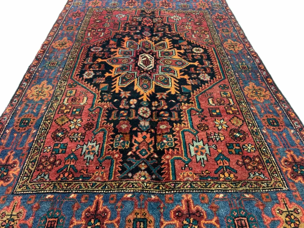 Persian Rug Goltogh 190 x 123 cm Wool Hand-knotted