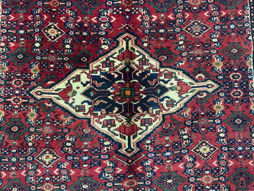 Persian Rug Hosseinabad 310 x 200 cm Wool Hand-knotted
