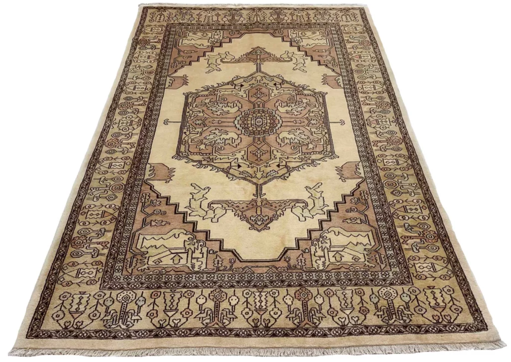 Persian Rug Yazd 275 x 175 cm Wool Hand-knotted