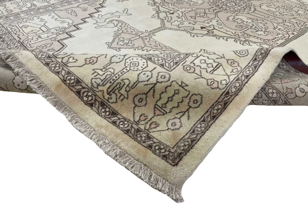 Persian Rug Yazd 275 x 175 cm Wool Hand-knotted