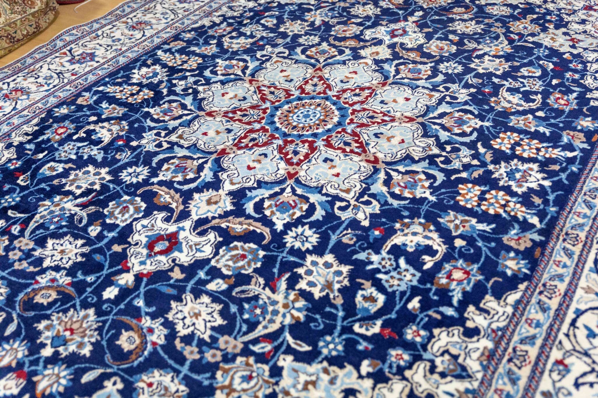 Persian Rug Nain 354x243 cm Wool Hand-knotted
