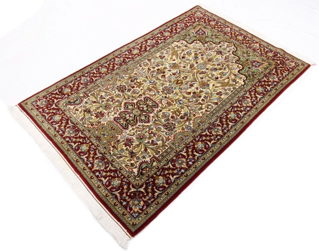 Persian Rug Qom 184 x 122 cm Silk Hand-knotted