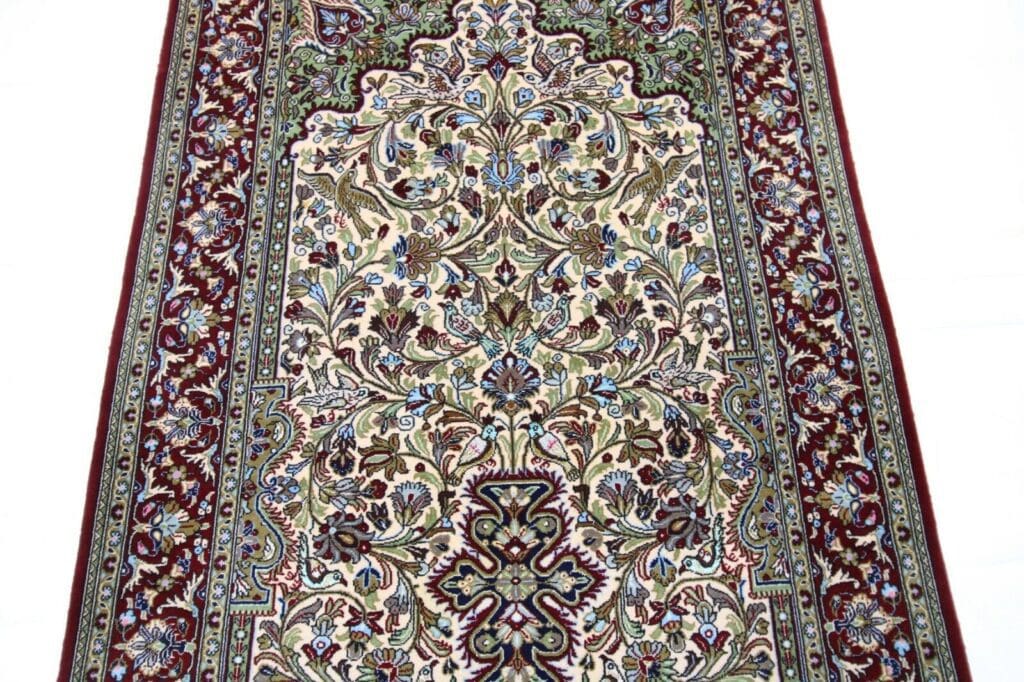 Persian Rug Qom 184 x 122 cm Silk Hand-knotted