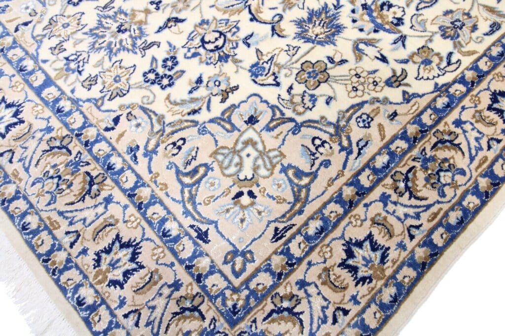 Persian Rug Nain 184 x 122 cm Wool Hand-knotted