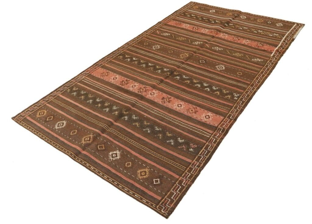 Oriental Rug 261 x 137 cm Wool Hand-woven