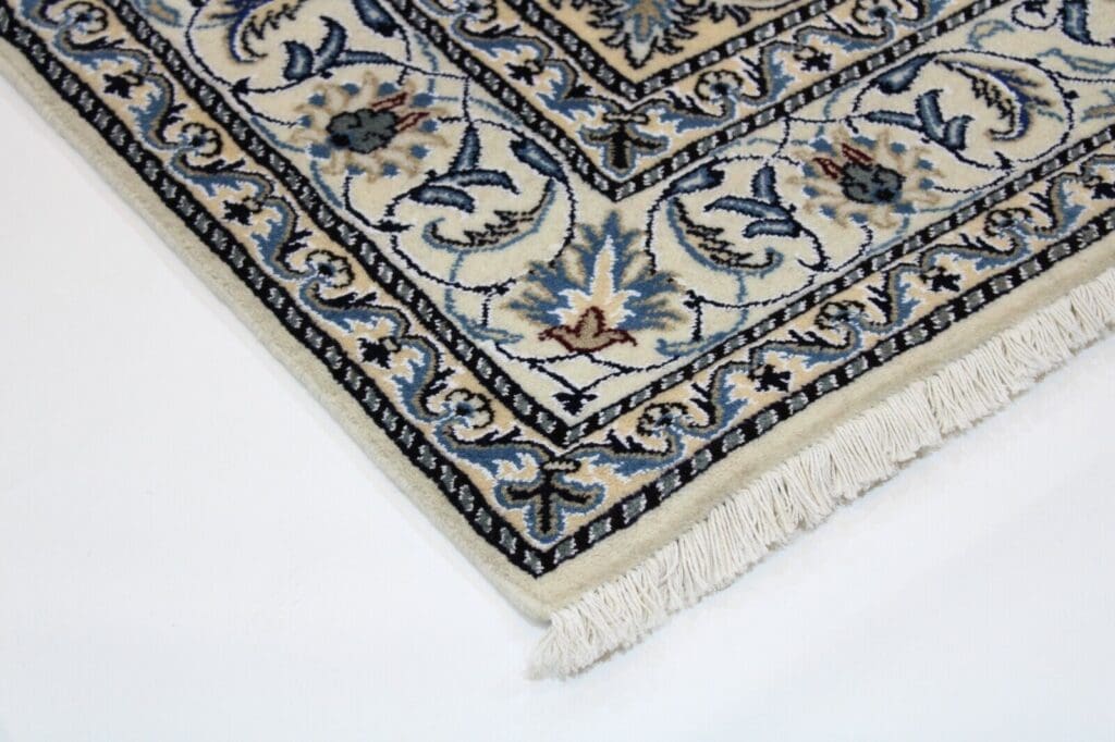 Persian Rug Nain 237 x 170 cm Wool Hand-knotted