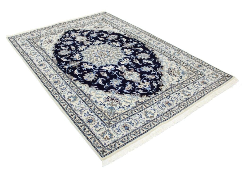 Persian Rug Nain 240 x 169 cm Wool Hand-knotted