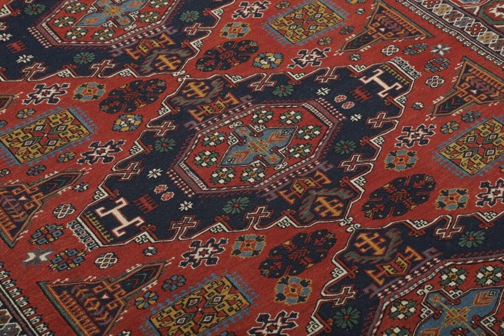 Oriental Rug 268 x 184 cm Wool Hand-woven
