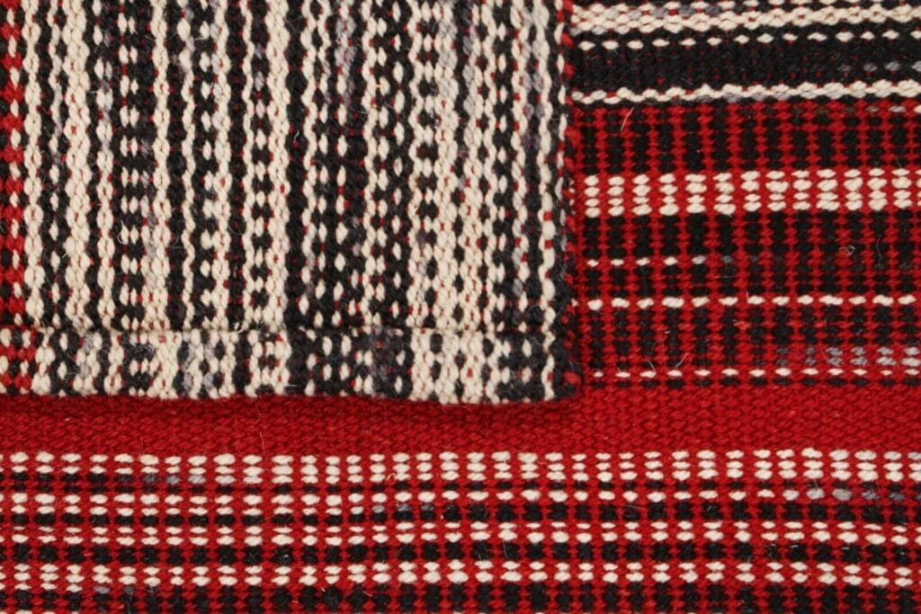 Oriental Rug 330 x 217 cm Wool Hand-woven