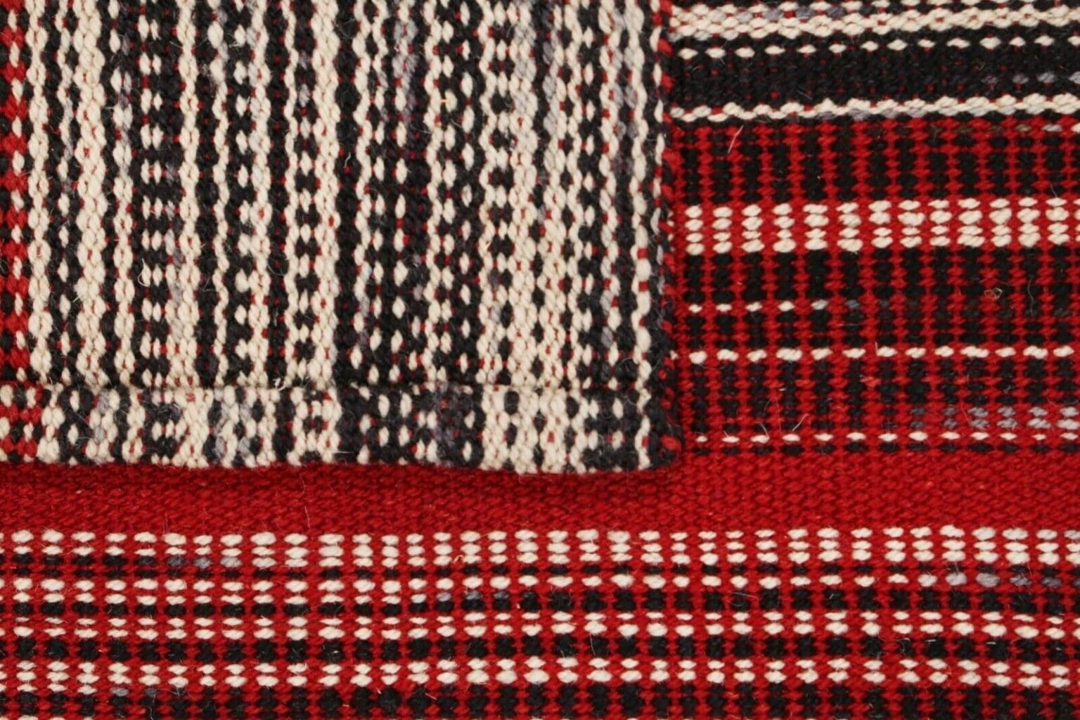 Oriental Rug 330 x 217 cm Wool Hand-woven