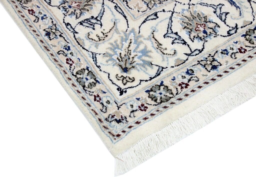 Persian Rug Nain 299 x 197 cm Wool Hand-knotted