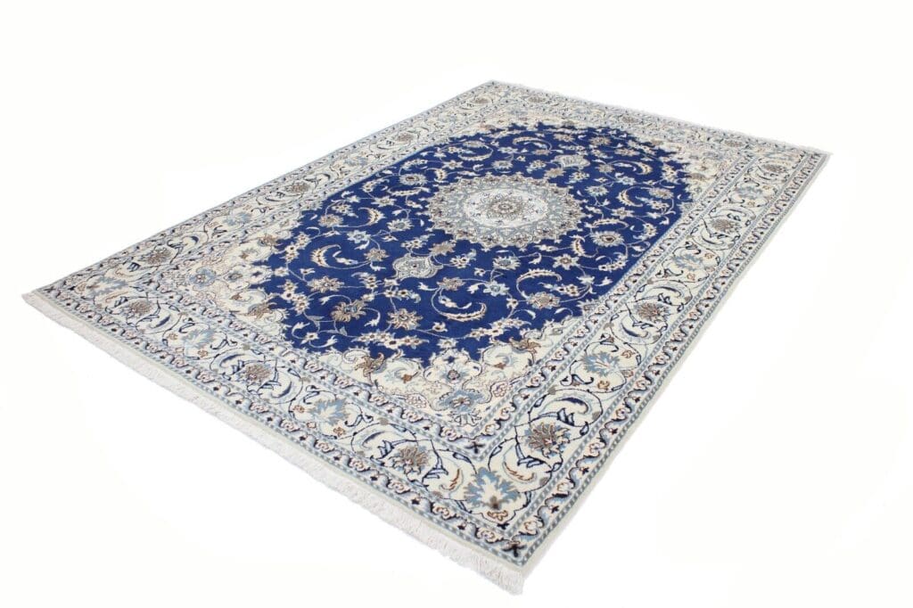 Persian Rug Nain 290 x 198 cm Wool Hand-knotted