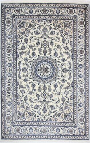 Persian Rug Nain 290 x 202 cm Wool Hand-knotted