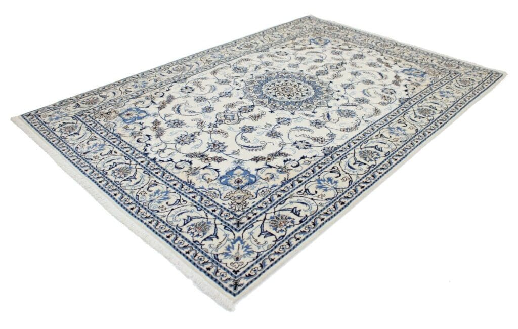 Persian Rug Nain 288 x 198 cm Wool Hand-knotted