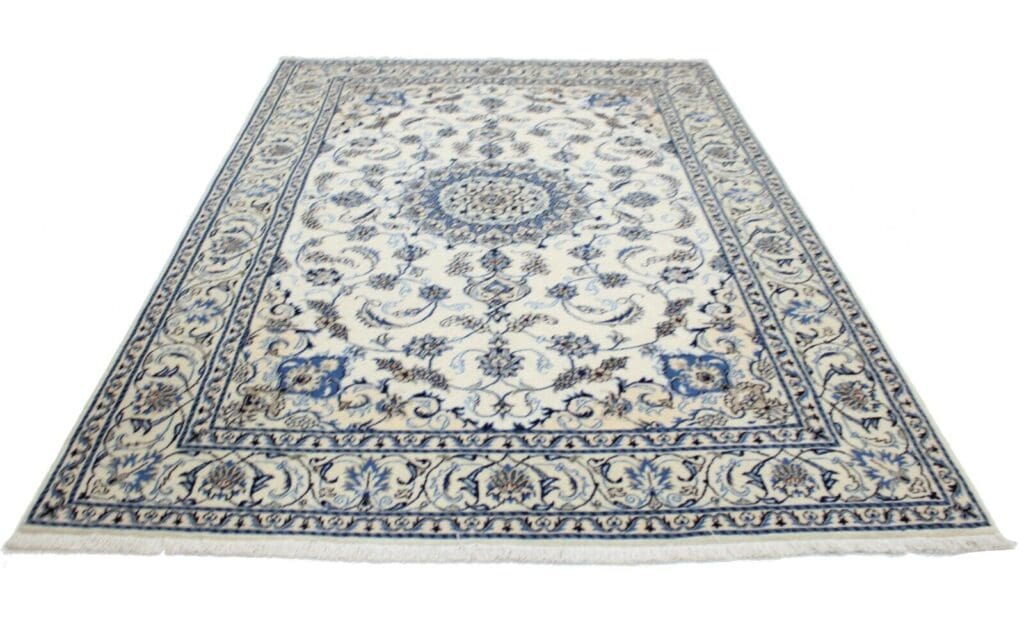 Persian Rug Nain 288 x 198 cm Wool Hand-knotted