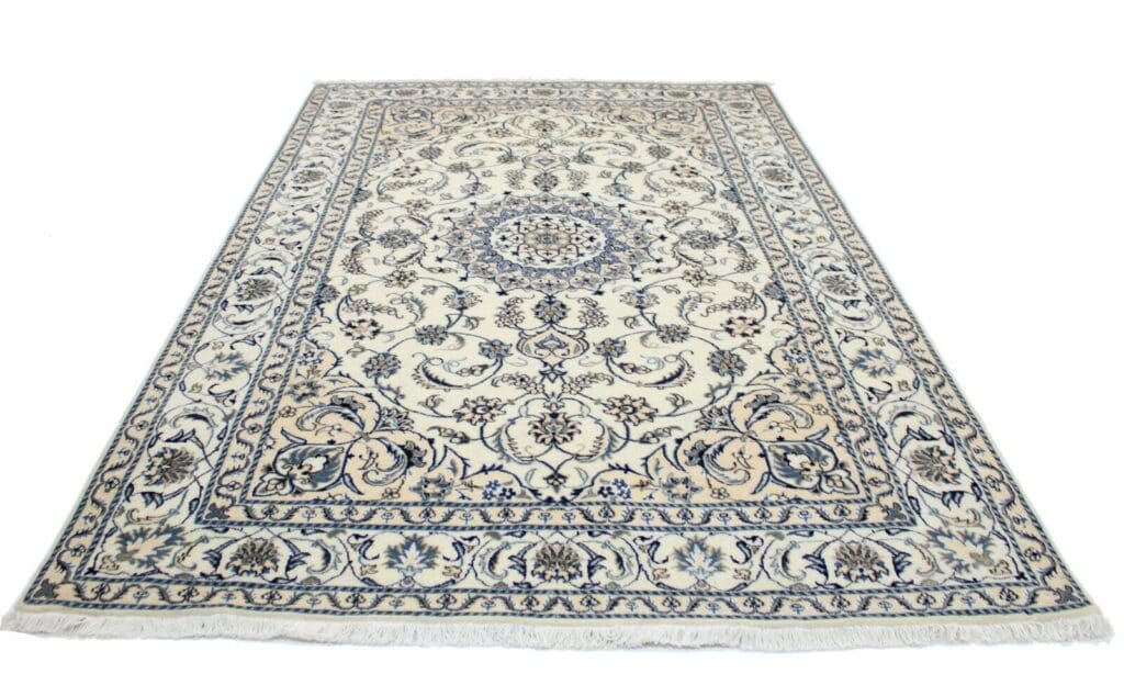 Persian Rug Nain 299 x 195 cm Wool Hand-knotted