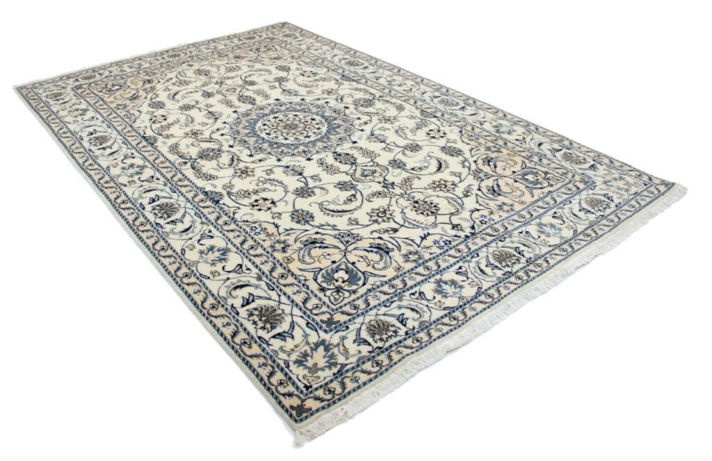 Persian Rug Nain 299 x 195 cm Wool Hand-knotted