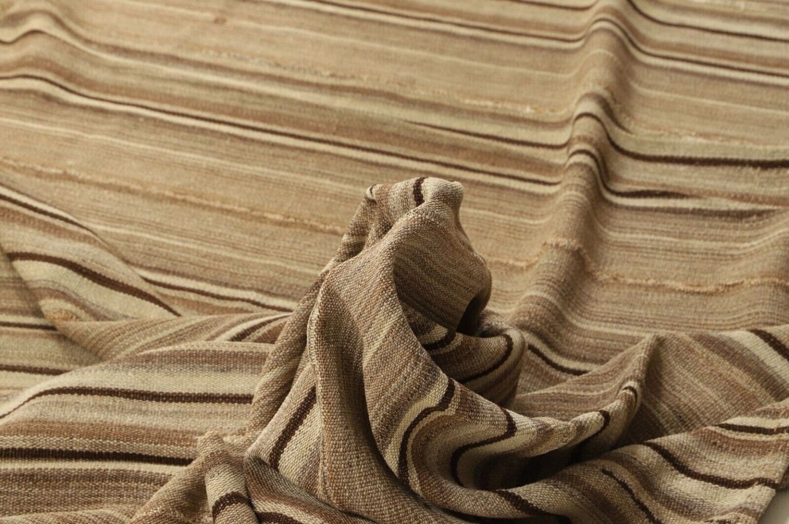 Persian Rug 345x305 cm Wool Hand-woven