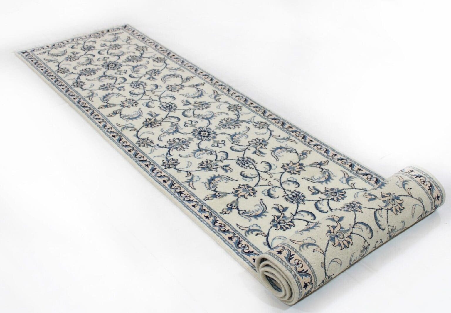 Persian Rug Nain 382 x 77 cm Wool Hand-knotted
